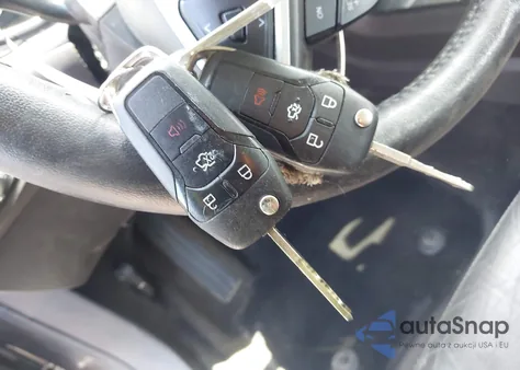 2015 Ford Fusion Energi Se Luxury z USA, uszkodzony, nr VIN 3FA6P0PU1FR255530